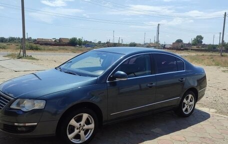 Volkswagen Passat B6, 2007 год, 670 000 рублей, 2 фотография