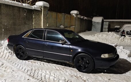 Audi A8, 1997 год, 450 000 рублей, 2 фотография