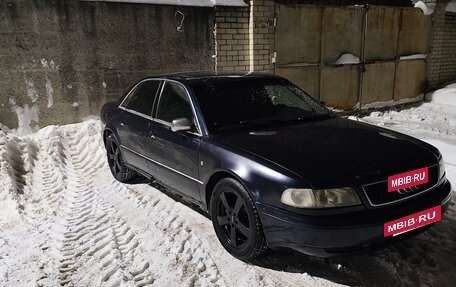 Audi A8, 1997 год, 450 000 рублей, 3 фотография