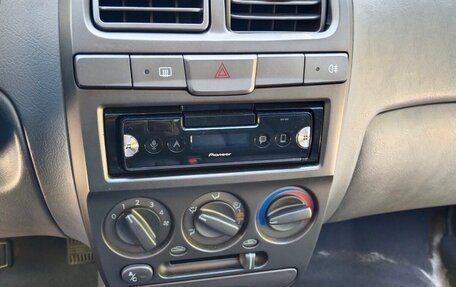 Hyundai Accent II, 2005 год, 450 000 рублей, 19 фотография