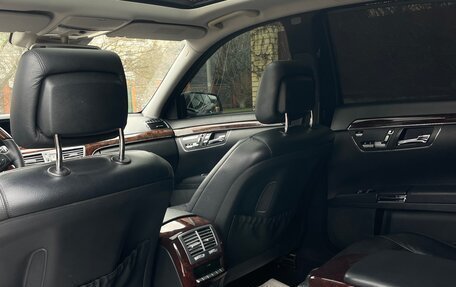 Mercedes-Benz S-Класс, 2009 год, 1 750 000 рублей, 12 фотография