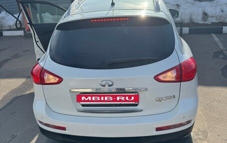 Infiniti QX50 I рестайлинг, 2013 год, 1 800 000 рублей, 16 фотография