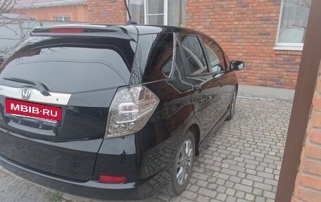 Honda Fit Shuttle I рестайлинг, 2013 год, 1 150 000 рублей, 4 фотография