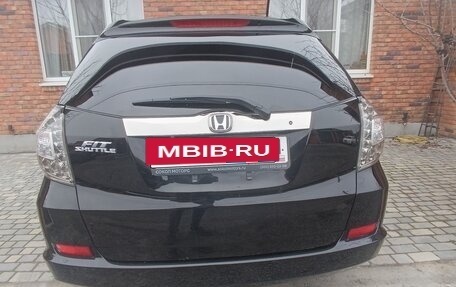 Honda Fit Shuttle I рестайлинг, 2013 год, 1 150 000 рублей, 5 фотография