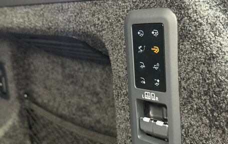 Land Rover Range Rover IV рестайлинг, 2025 год, 26 370 000 рублей, 21 фотография