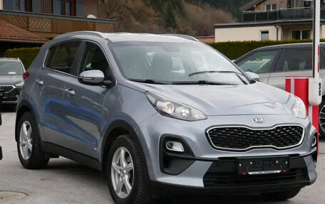 KIA Sportage IV рестайлинг, 2021 год, 2 060 000 рублей, 3 фотография