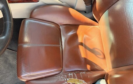 Jeep Commander, 2006 год, 1 080 000 рублей, 21 фотография