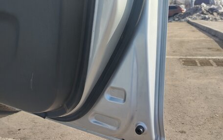 Toyota Belta, 2005 год, 530 000 рублей, 5 фотография