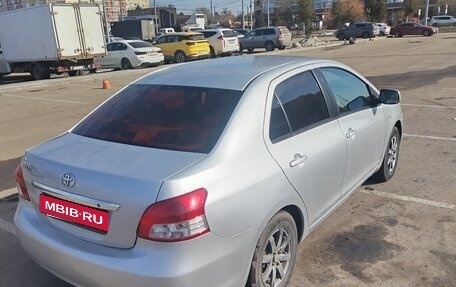 Toyota Belta, 2005 год, 530 000 рублей, 4 фотография