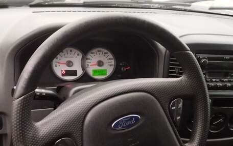 Ford Escape II, 2005 год, 490 000 рублей, 6 фотография