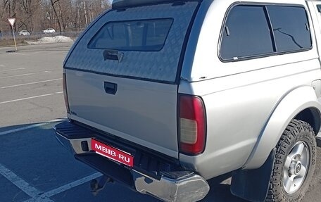 Nissan NP300, 2012 год, 1 220 000 рублей, 2 фотография