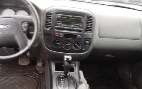 Ford Escape II, 2005 год, 490 000 рублей, 8 фотография