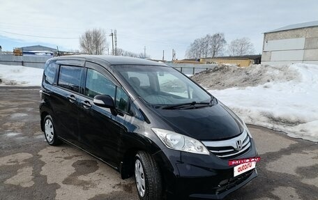 Honda Freed I, 2011 год, 930 000 рублей, 15 фотография