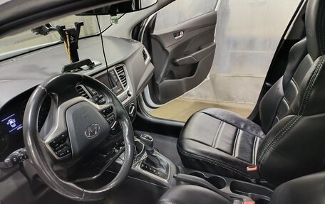 Hyundai Solaris II рестайлинг, 2019 год, 1 500 000 рублей, 4 фотография