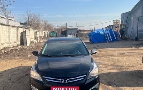 Hyundai Solaris II рестайлинг, 2016 год, 999 999 рублей, 2 фотография