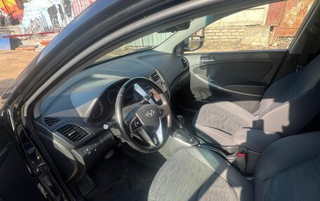 Hyundai Solaris II рестайлинг, 2016 год, 999 999 рублей, 10 фотография