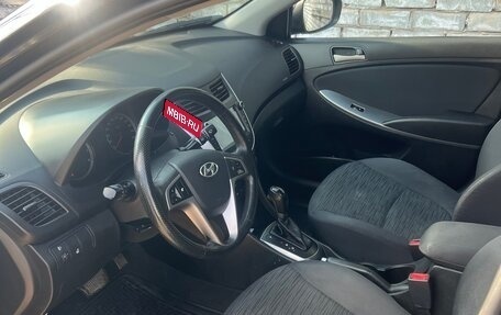 Hyundai Solaris II рестайлинг, 2016 год, 999 999 рублей, 22 фотография