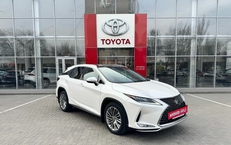 Lexus RX IV рестайлинг, 2021 год, 6 750 000 рублей, 3 фотография