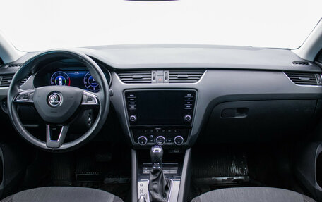 Skoda Octavia, 2019 год, 1 877 000 рублей, 13 фотография