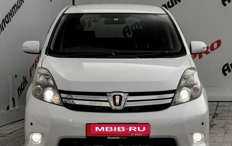 Toyota ISis I, 2010 год, 1 290 000 рублей, 2 фотография