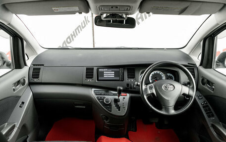 Toyota ISis I, 2010 год, 1 290 000 рублей, 12 фотография