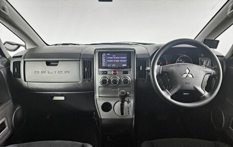 Mitsubishi Delica D:5 I, 2014 год, 1 700 000 рублей, 17 фотография