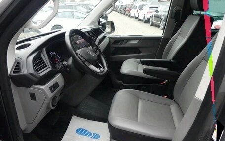 Volkswagen Transporter T6 рестайлинг, 2022 год, 3 400 000 рублей, 3 фотография