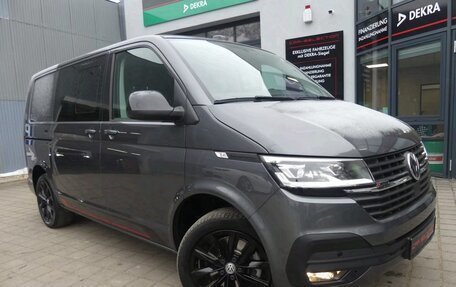 Volkswagen Transporter T6 рестайлинг, 2022 год, 3 400 000 рублей, 17 фотография