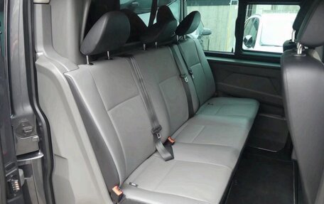 Volkswagen Transporter T6 рестайлинг, 2022 год, 3 400 000 рублей, 19 фотография