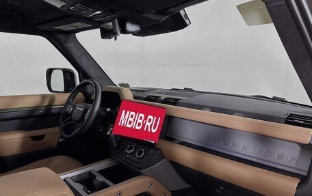 Land Rover Defender II, 2025 год, 12 200 000 рублей, 17 фотография