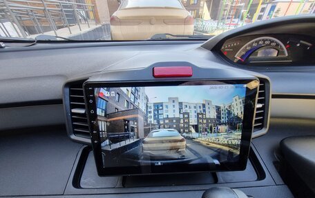 Honda Freed I, 2011 год, 1 260 000 рублей, 17 фотография