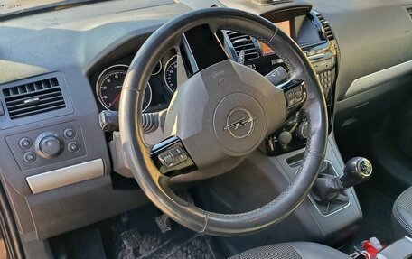 Opel Zafira B, 2011 год, 660 000 рублей, 8 фотография