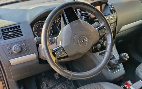 Opel Zafira B, 2011 год, 660 000 рублей, 9 фотография