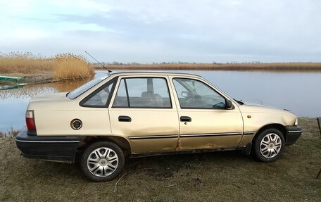 Daewoo Nexia I рестайлинг, 2007 год, 12 000 рублей, 5 фотография