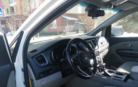 KIA Carnival III, 2019 год, 2 550 000 рублей, 4 фотография