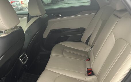 KIA K5, 2022 год, 2 850 000 рублей, 9 фотография