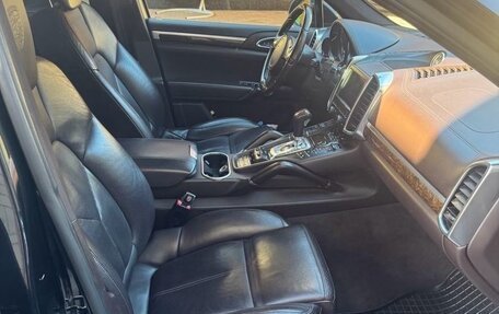 Porsche Cayenne III, 2012 год, 2 250 000 рублей, 10 фотография