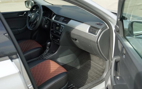 Skoda Rapid I, 2016 год, 1 300 000 рублей, 14 фотография