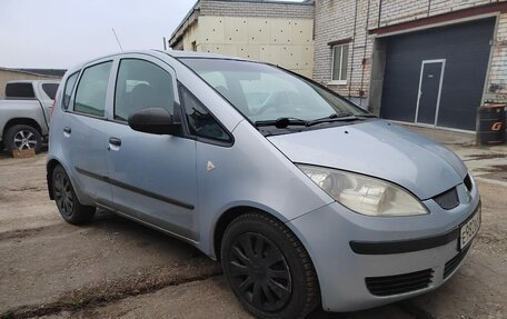 Mitsubishi Colt VI рестайлинг, 2005 год, 280 000 рублей, 2 фотография