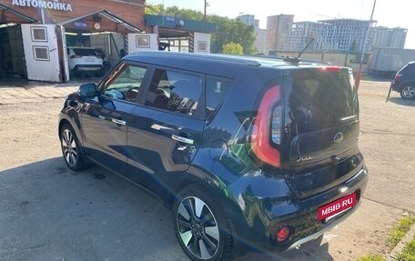 KIA Soul II рестайлинг, 2017 год, 1 600 000 рублей, 5 фотография