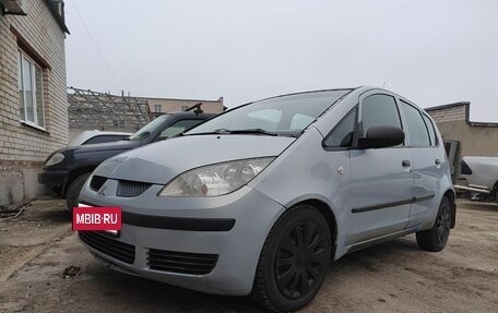 Mitsubishi Colt VI рестайлинг, 2005 год, 280 000 рублей, 3 фотография