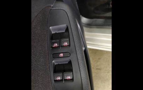 Volkswagen Jetta VI, 2012 год, 1 119 000 рублей, 11 фотография