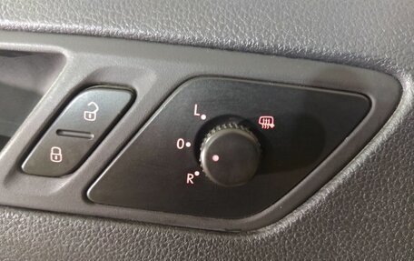 Volkswagen Jetta VI, 2012 год, 1 119 000 рублей, 12 фотография