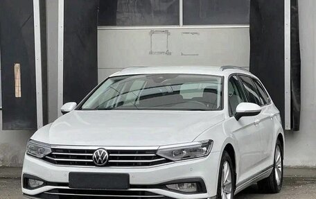 Volkswagen Passat B8 рестайлинг, 2021 год, 2 540 000 рублей, 3 фотография
