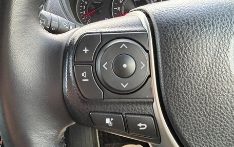 Toyota Noah III, 2018 год, 2 850 000 рублей, 14 фотография