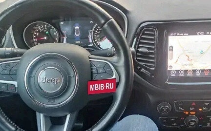 Jeep Compass II, 2021 год, 1 500 000 рублей, 18 фотография