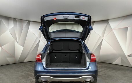 Mercedes-Benz GLA, 2019 год, 3 277 000 рублей, 12 фотография