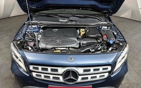 Mercedes-Benz GLA, 2019 год, 3 277 000 рублей, 11 фотография