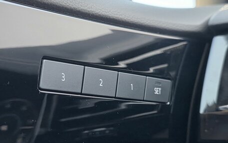 Volkswagen Touareg III, 2021 год, 7 400 000 рублей, 18 фотография