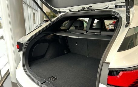 Lexus RX IV рестайлинг, 2025 год, 8 190 000 рублей, 26 фотография